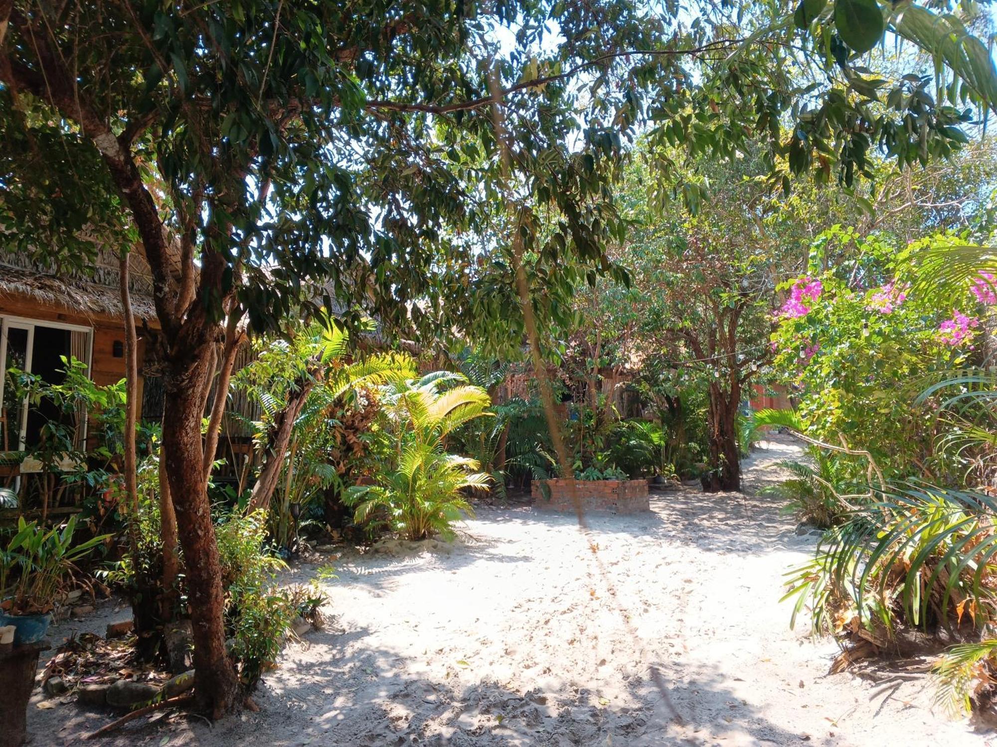 Sunny Bungalow เกาะรงสำลน ภายนอก รูปภาพ